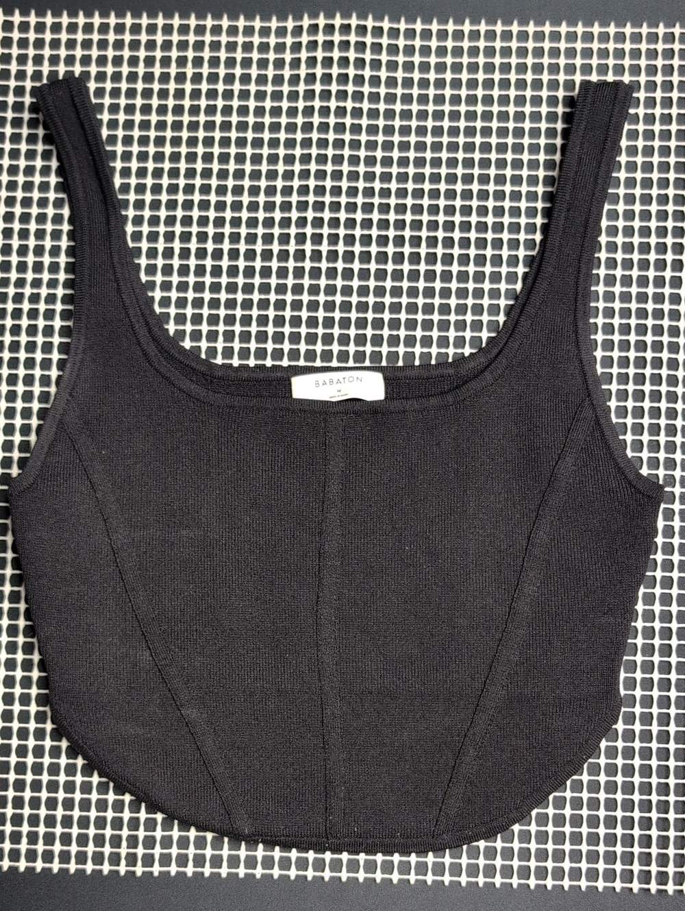 Babaton Black Ribbed Scoop-Neck Cropped Tank